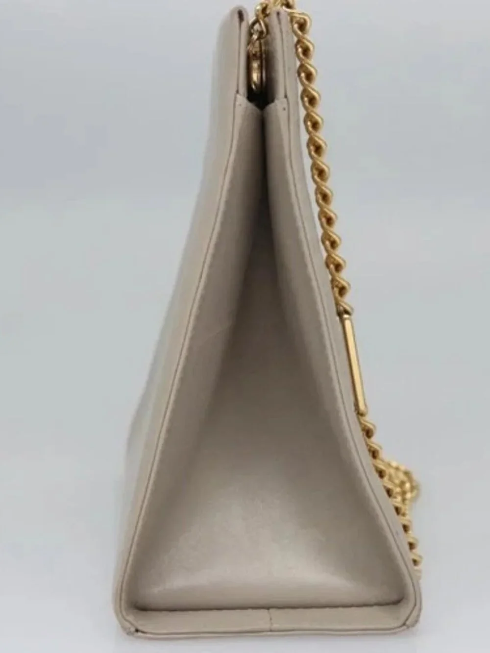 Salvatore Ferragamo Chain Shoulder Bag Leather Beige Gold Auth th5704